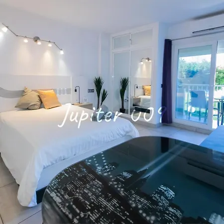 J009 - - Complex Minerva & Jupiter Benalmádena